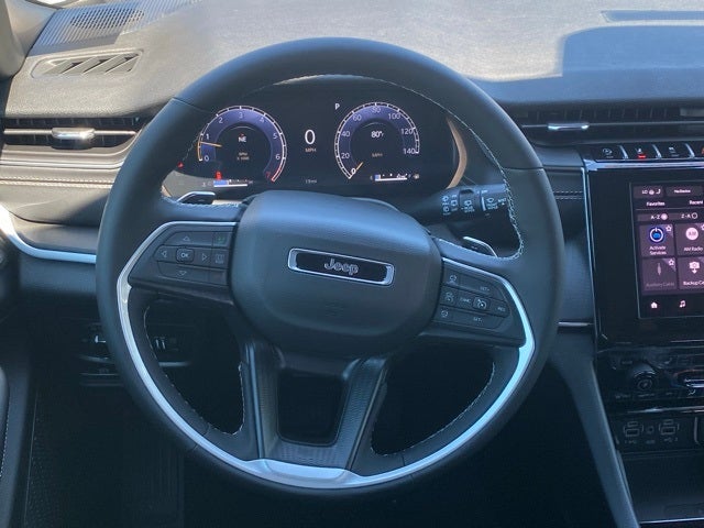 2025 Jeep Grand Cherokee GRAND CHEROKEE LAREDO X 4X4