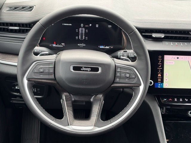 2027 Jeep Grand Cherokee GRAND CHEROKEE LAREDO ALTITUDE 4X4