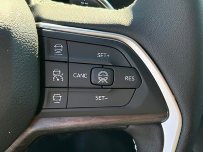 2026 Jeep Grand Cherokee GRAND CHEROKEE LAREDO ALTITUDE 4X4