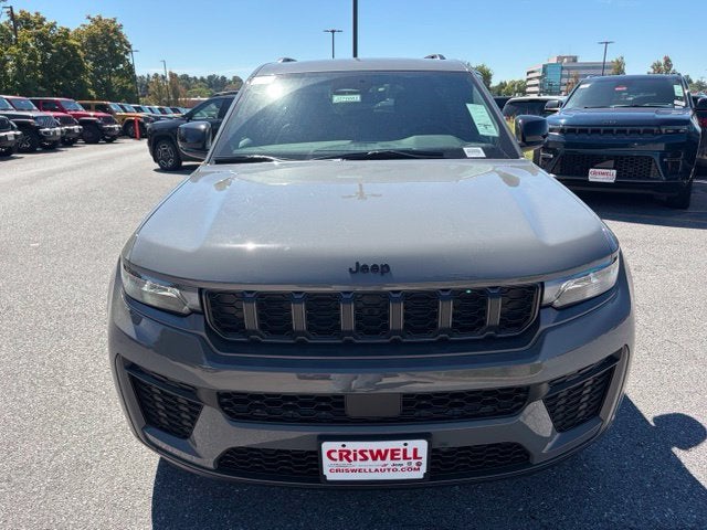2027 Jeep Grand Cherokee GRAND CHEROKEE LAREDO ALTITUDE 4X4