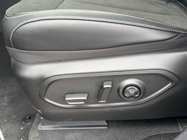 2026 Jeep Grand Cherokee GRAND CHEROKEE ALTITUDE 4X4