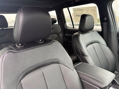 2027 Jeep Grand Cherokee GRAND CHEROKEE LIMITED RESERVE 4X4