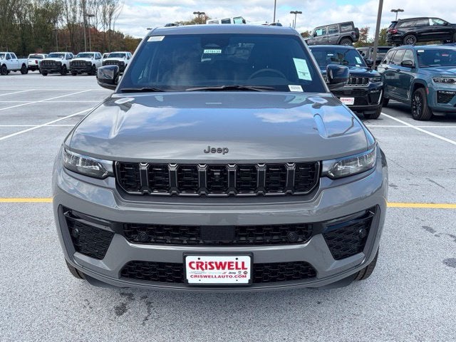 2027 Jeep Grand Cherokee GRAND CHEROKEE LIMITED RESERVE 4X4
