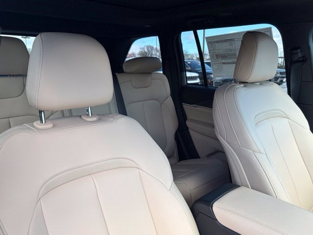 2027 Jeep Grand Cherokee GRAND CHEROKEE LIMITED 4X4