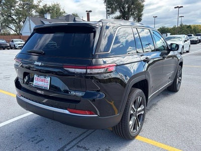 2027 Jeep Grand Cherokee GRAND CHEROKEE LIMITED 4X4