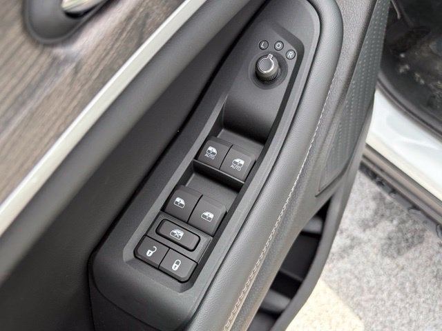 2027 Jeep Grand Cherokee GRAND CHEROKEE LIMITED 4X4