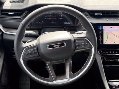 2027 Jeep Grand Cherokee GRAND CHEROKEE LIMITED 4X4