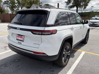 2027 Jeep Grand Cherokee GRAND CHEROKEE LIMITED 4X4