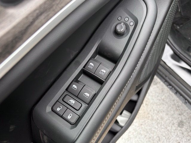 2027 Jeep Grand Cherokee GRAND CHEROKEE LIMITED 4X4