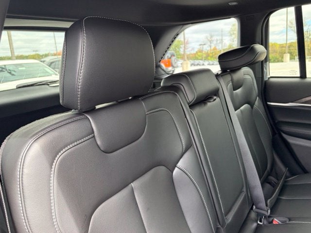 2027 Jeep Grand Cherokee GRAND CHEROKEE LIMITED 4X4
