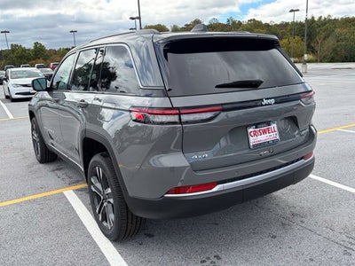 2027 Jeep Grand Cherokee GRAND CHEROKEE LIMITED 4X4