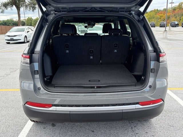 2027 Jeep Grand Cherokee GRAND CHEROKEE LIMITED 4X4