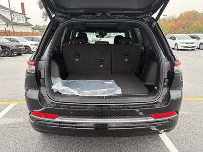 2027 Jeep Grand Cherokee GRAND CHEROKEE LIMITED RESERVE 4X4