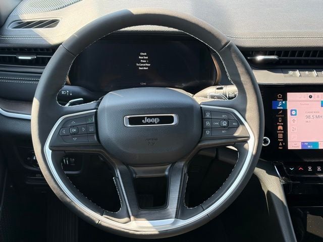 2026 Jeep Grand Cherokee GRAND CHEROKEE LIMITED RESERVE 4X4