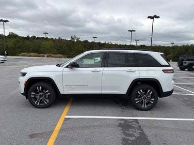 2027 Jeep Grand Cherokee GRAND CHEROKEE LIMITED 4X4
