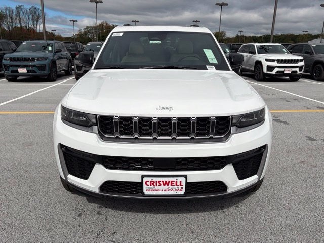 2027 Jeep Grand Cherokee GRAND CHEROKEE LIMITED 4X4