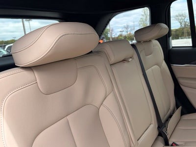 2027 Jeep Grand Cherokee GRAND CHEROKEE LIMITED 4X4