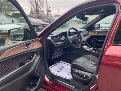 2022 Jeep Grand Cherokee Summit 4x4