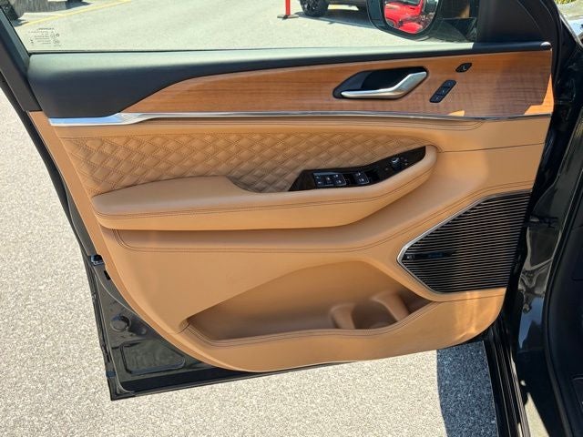 2023 Jeep Grand Cherokee Summit Reserve 4x4