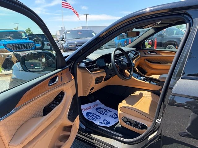 2023 Jeep Grand Cherokee Summit Reserve 4x4