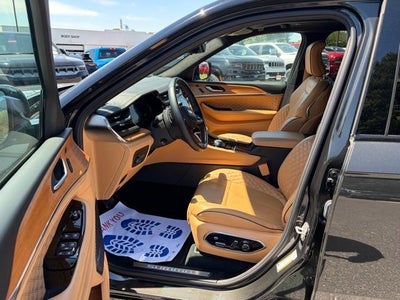 2023 Jeep Grand Cherokee Summit Reserve 4x4