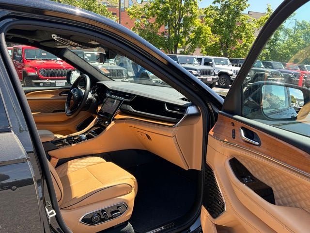 2023 Jeep Grand Cherokee Summit Reserve 4x4