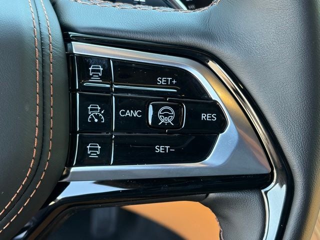 2026 Jeep Grand Cherokee GRAND CHEROKEE SUMMIT 4X4
