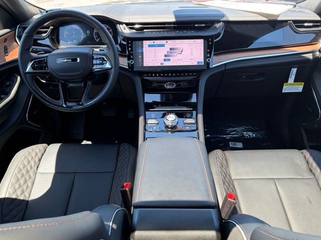 2026 Jeep Grand Cherokee GRAND CHEROKEE SUMMIT 4X4