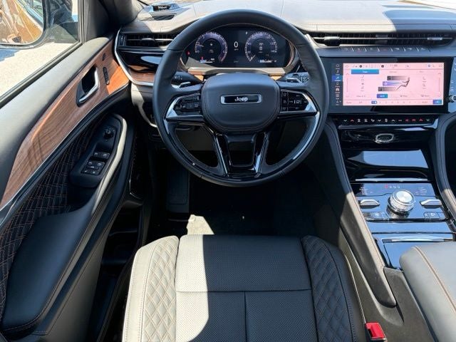 2026 Jeep Grand Cherokee GRAND CHEROKEE SUMMIT 4X4