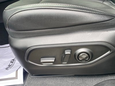 2025 Jeep Grand Cherokee L Altitude 4x4