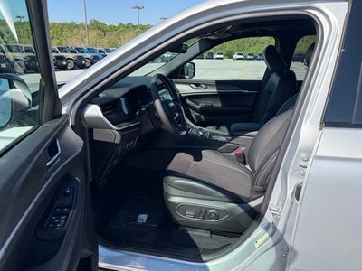 2026 Jeep Grand Cherokee GRAND CHEROKEE L LAREDO ALTITUDE 4X4