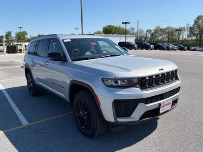 2026 Jeep Grand Cherokee GRAND CHEROKEE L LAREDO ALTITUDE 4X4
