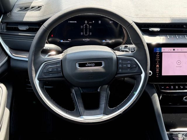 2026 Jeep Grand Cherokee GRAND CHEROKEE L LAREDO ALTITUDE 4X4