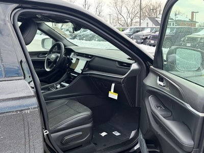 2026 Jeep Grand Cherokee GRAND CHEROKEE L LAREDO ALTITUDE 4X4