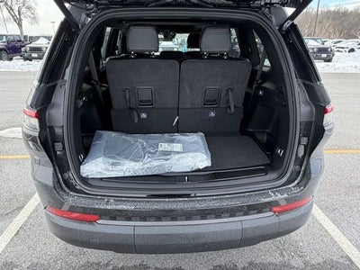 2026 Jeep Grand Cherokee GRAND CHEROKEE L LAREDO ALTITUDE 4X4