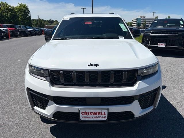 2026 Jeep Grand Cherokee GRAND CHEROKEE L LAREDO ALTITUDE 4X4