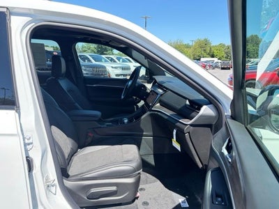 2026 Jeep Grand Cherokee GRAND CHEROKEE L LAREDO ALTITUDE 4X4