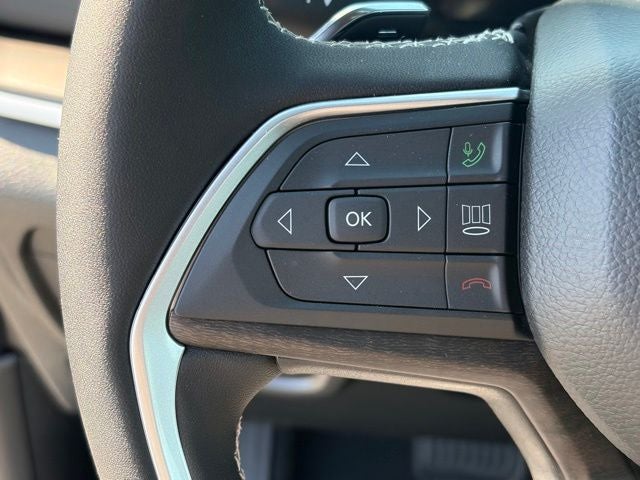 2026 Jeep Grand Cherokee GRAND CHEROKEE L LAREDO ALTITUDE 4X4