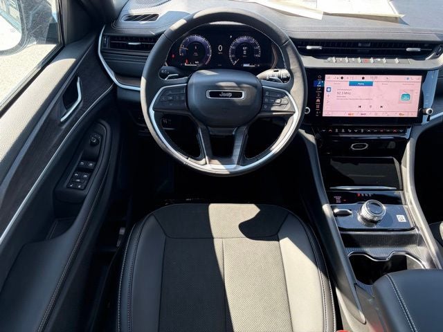 2026 Jeep Grand Cherokee GRAND CHEROKEE L LAREDO ALTITUDE 4X4