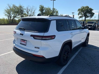 2026 Jeep Grand Cherokee GRAND CHEROKEE L LAREDO ALTITUDE 4X4