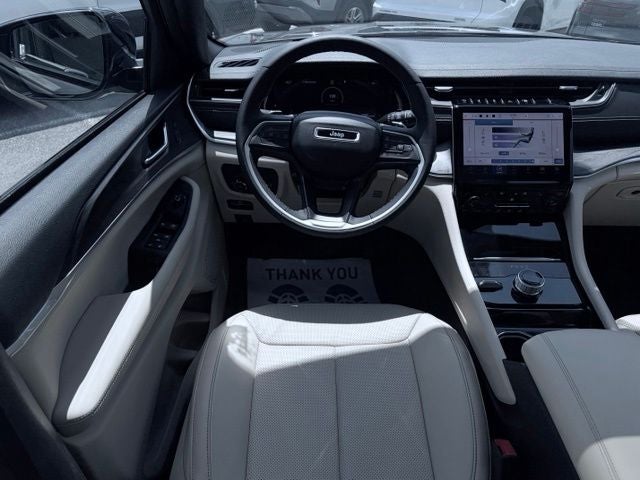 2023 Jeep Grand Cherokee L Limited 4x4