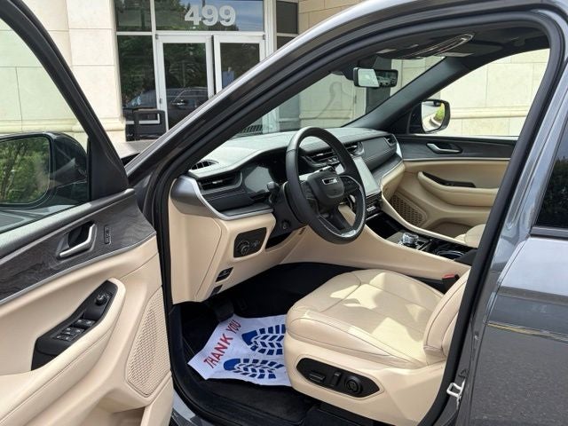 2023 Jeep Grand Cherokee L Limited 4x4