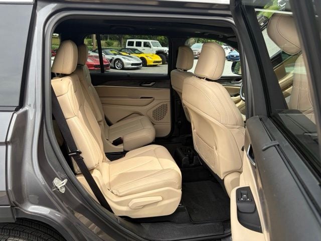 2023 Jeep Grand Cherokee L Limited 4x4