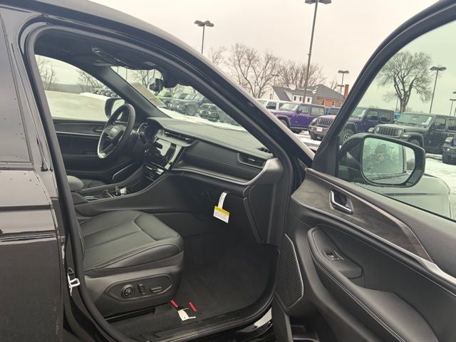 2026 Jeep Grand Cherokee GRAND CHEROKEE L LIMITED RESERVE 4X4