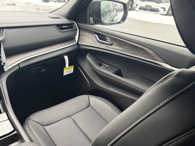 2026 Jeep Grand Cherokee GRAND CHEROKEE L LIMITED RESERVE 4X4