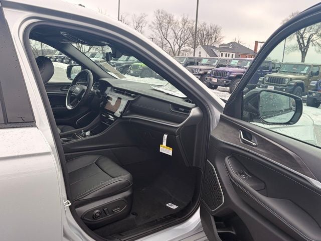 2026 Jeep Grand Cherokee GRAND CHEROKEE L LIMITED RESERVE 4X4