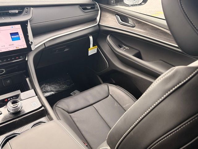 2026 Jeep Grand Cherokee GRAND CHEROKEE L LIMITED RESERVE 4X4