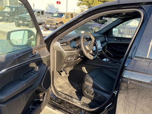 2026 Jeep Grand Cherokee GRAND CHEROKEE L LIMITED RESERVE 4X4