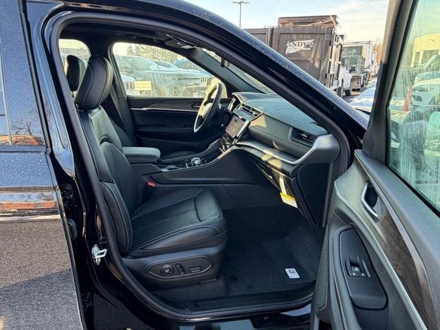 2026 Jeep Grand Cherokee GRAND CHEROKEE L LIMITED RESERVE 4X4