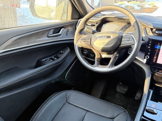 2026 Jeep Grand Cherokee GRAND CHEROKEE L LIMITED RESERVE 4X4